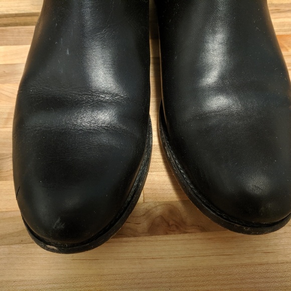 Frye Ankle Boots With Back Zip Size 8 - Picture 5 of 8